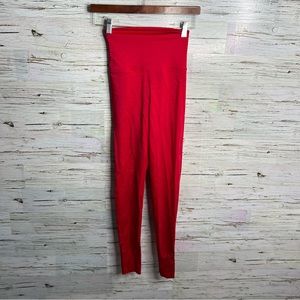 BEACH RIOT High Rise Shine Legging Red Shine Glitter Sparkle Size medium